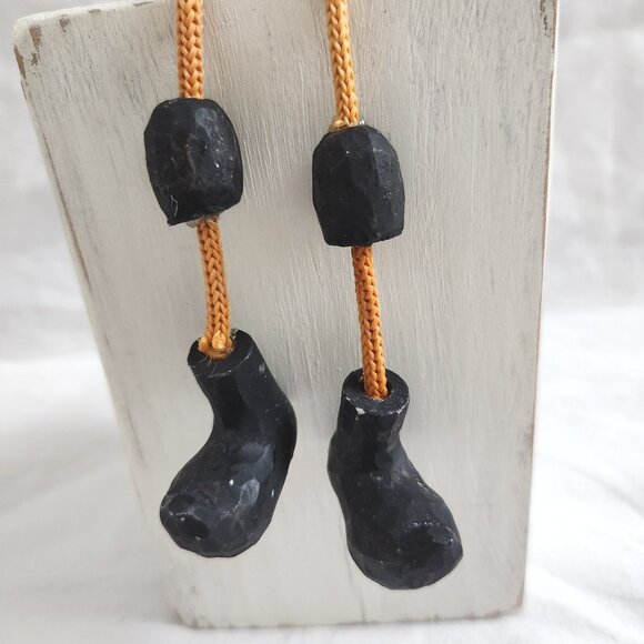 Pumpkin Head Scarecrow Figurine Shelf Sitter Resin Halloween Decor Dangle Legs - Picture 6 of 12